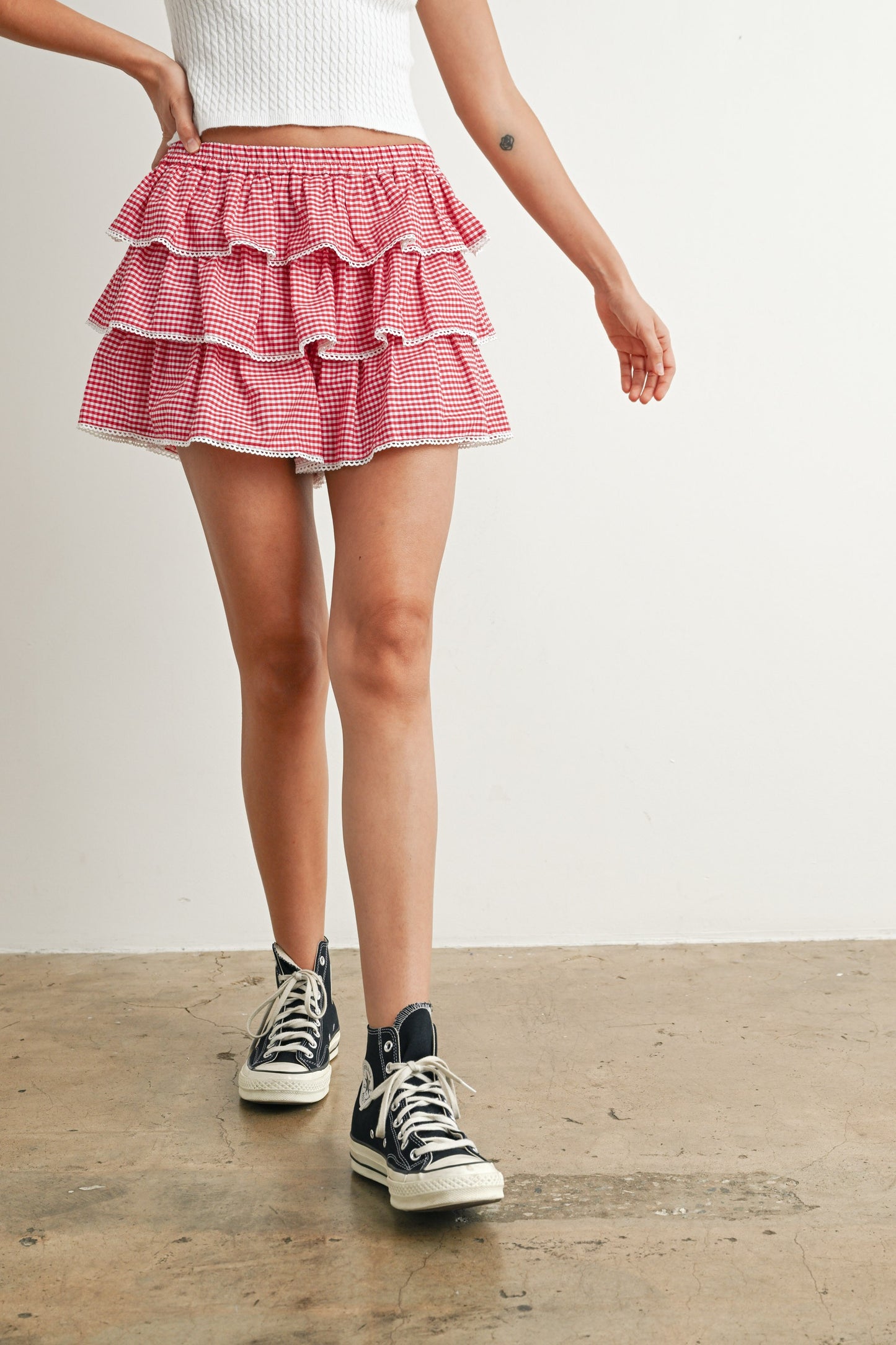 elise ruffle shorts