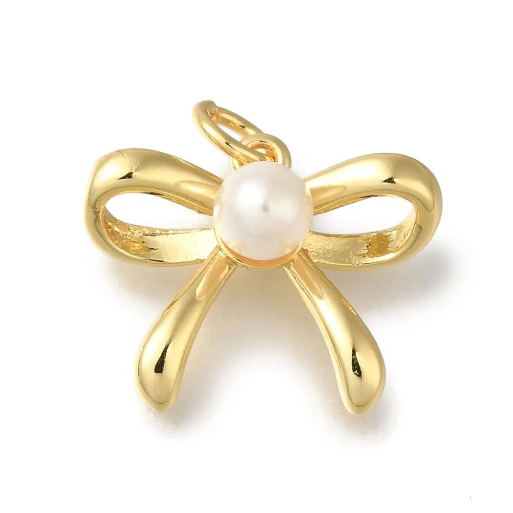 pearl center bow charm