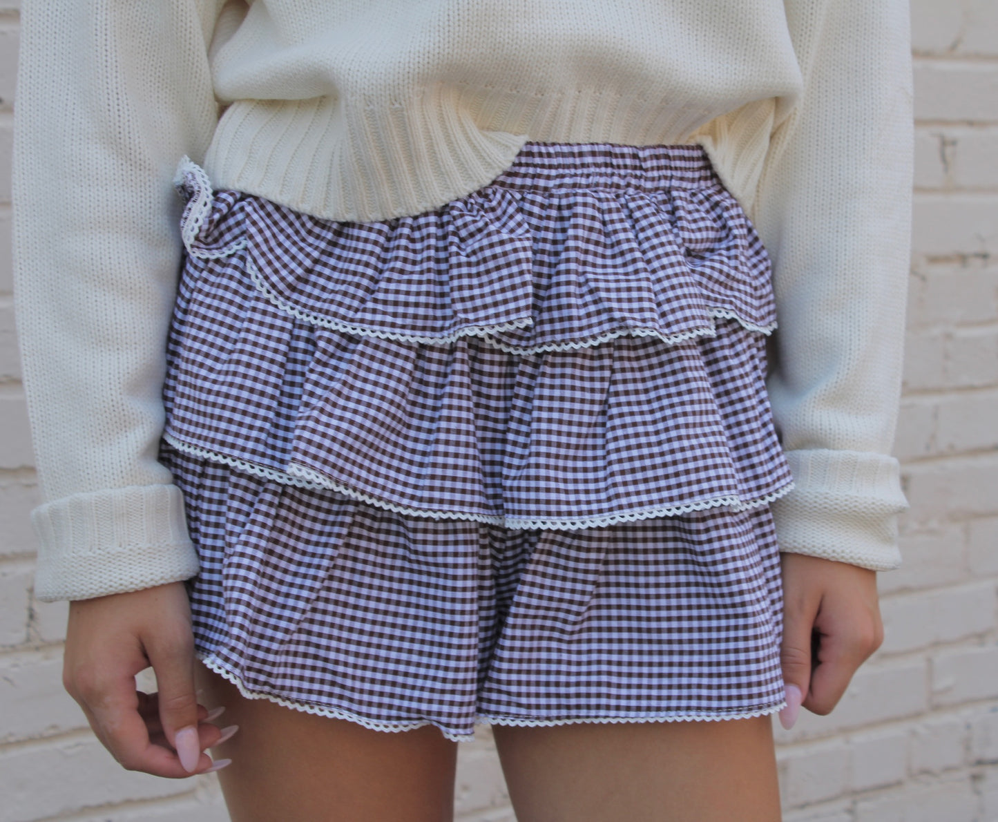 elise ruffle shorts
