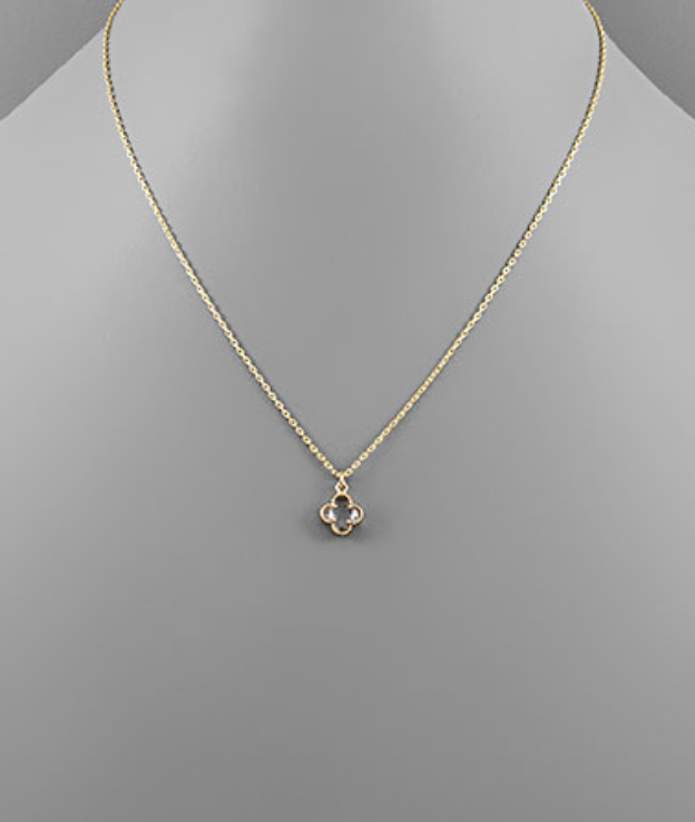 clover necklace
