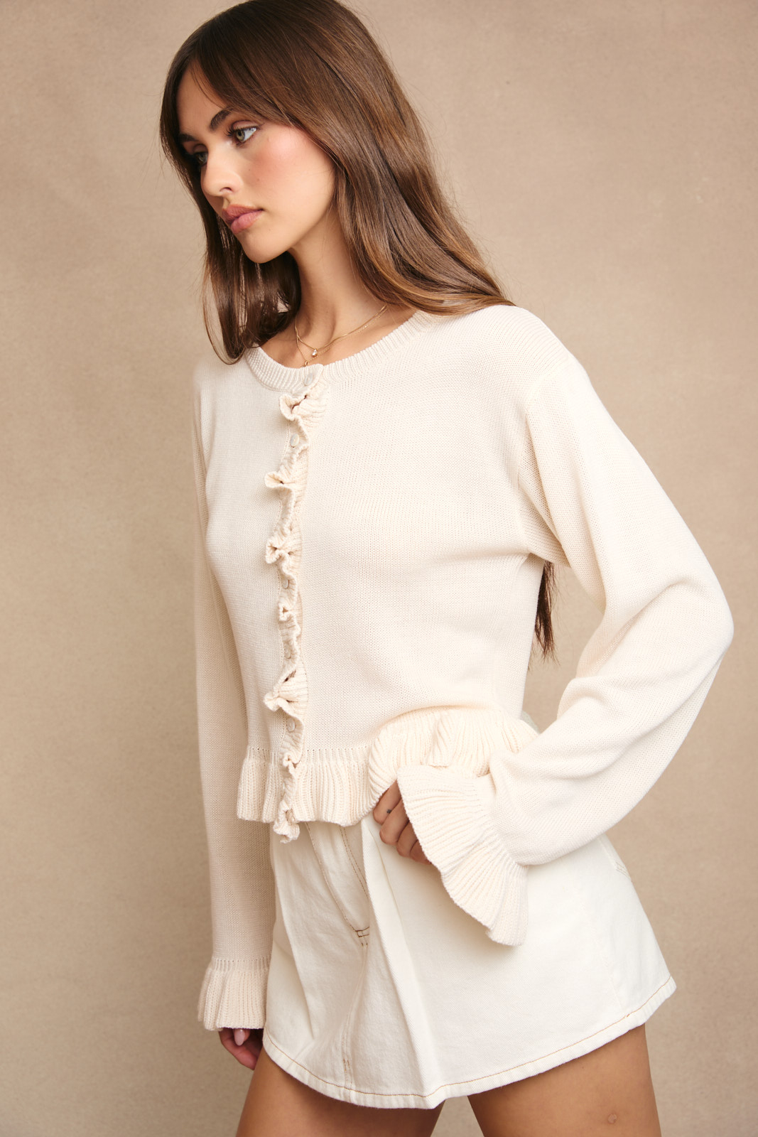 winnie ruffle cardi
