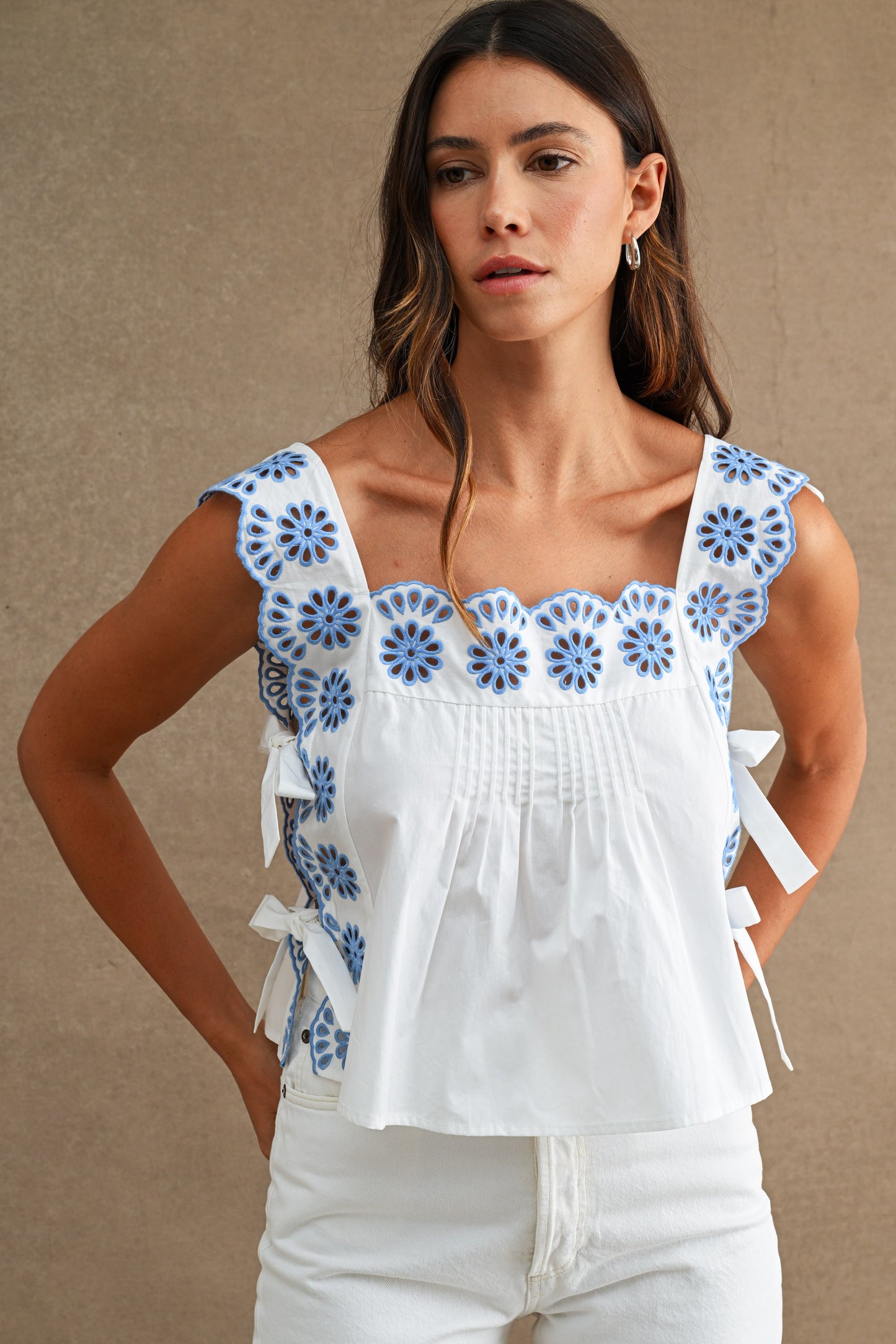 harbor eyelet tank