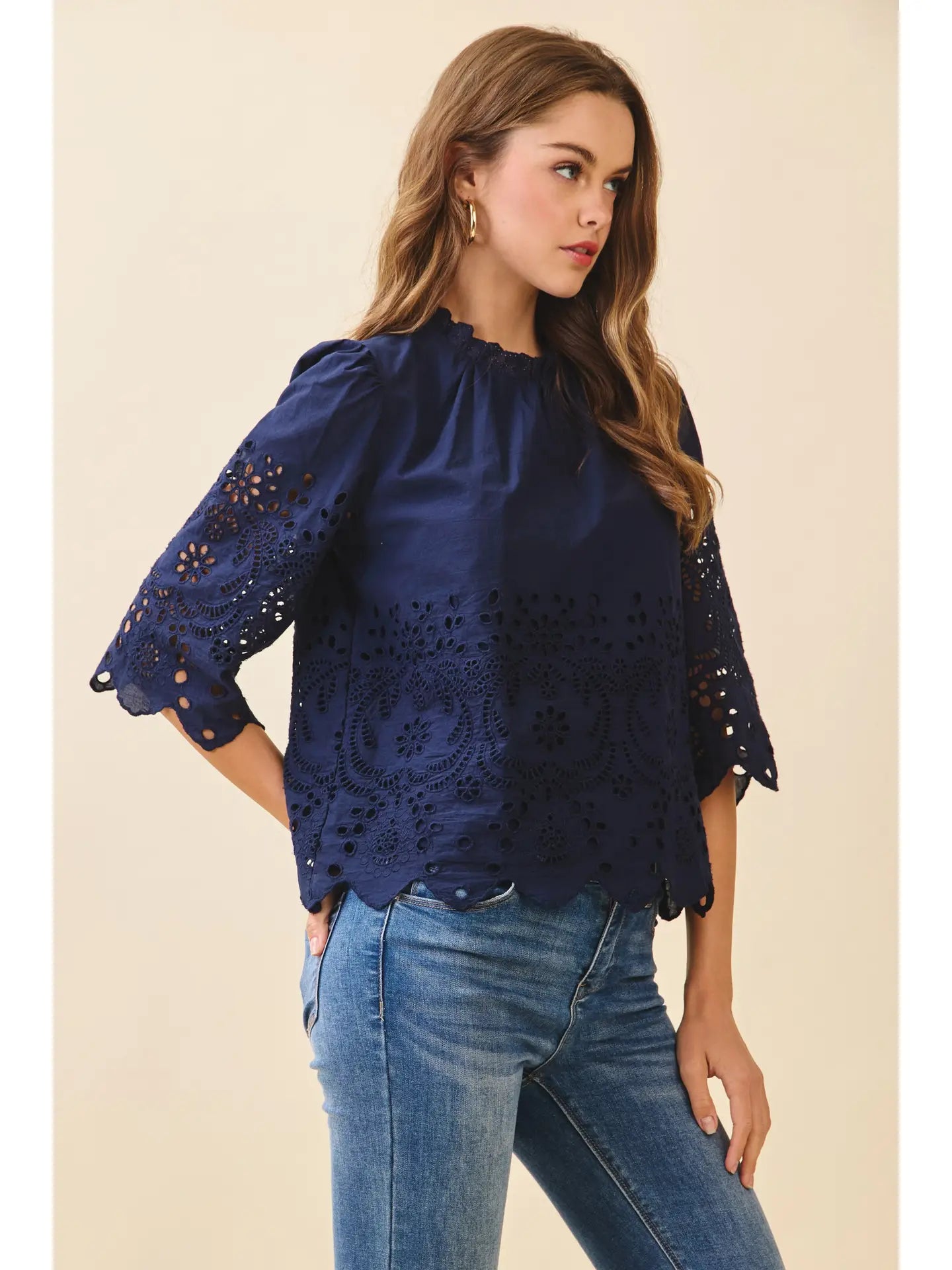 presely navy top