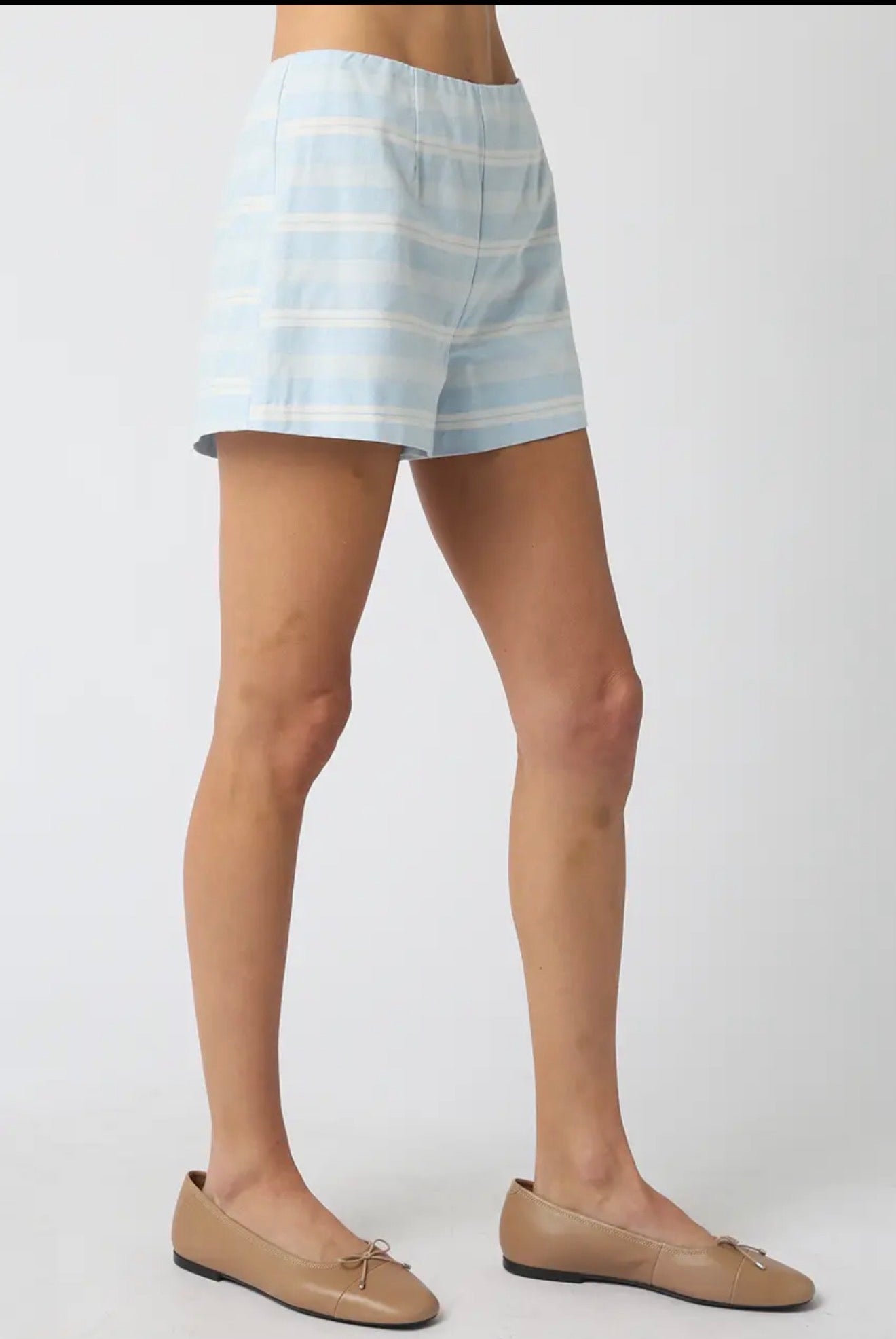 sunday sail short