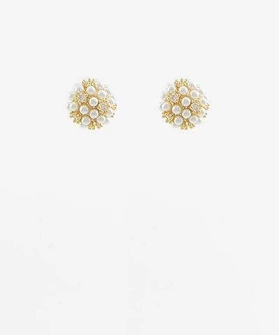 pearl cluster stud