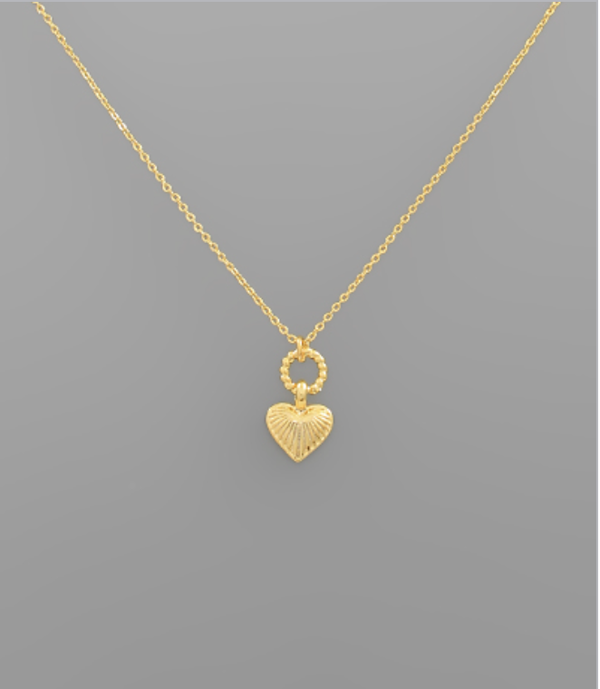 mini gold heart pendent necklace