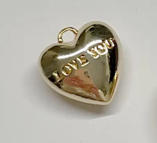 ilu heart charm