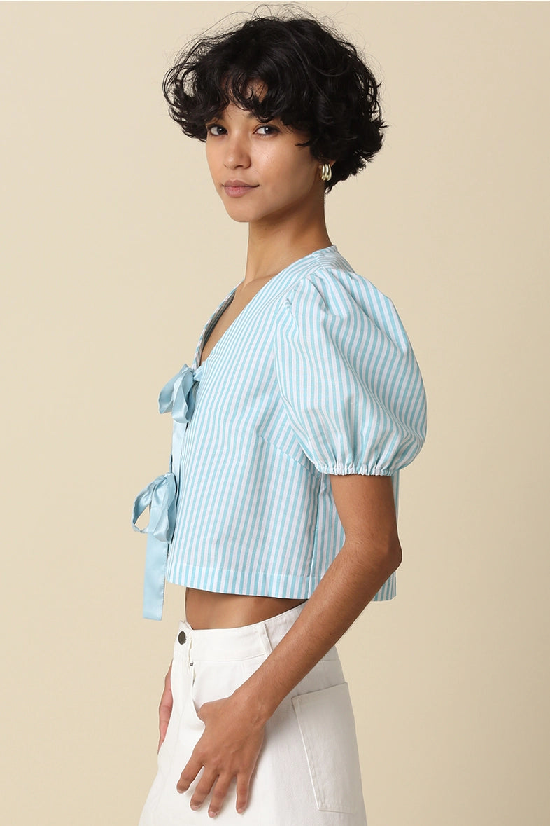skylar bow front top