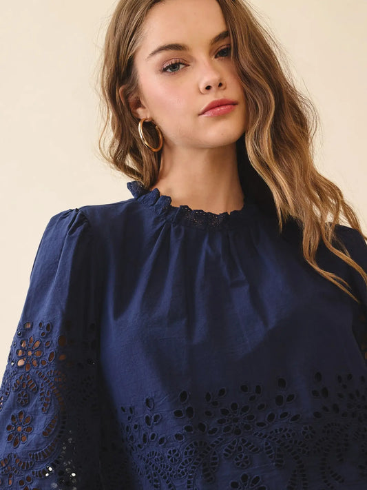 presely navy top