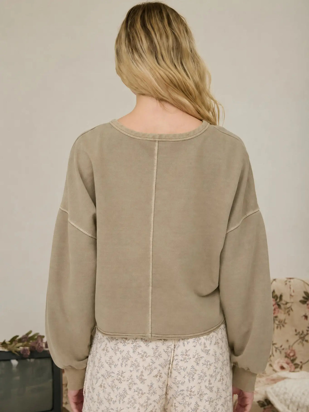 evie split neck long sleeve tee